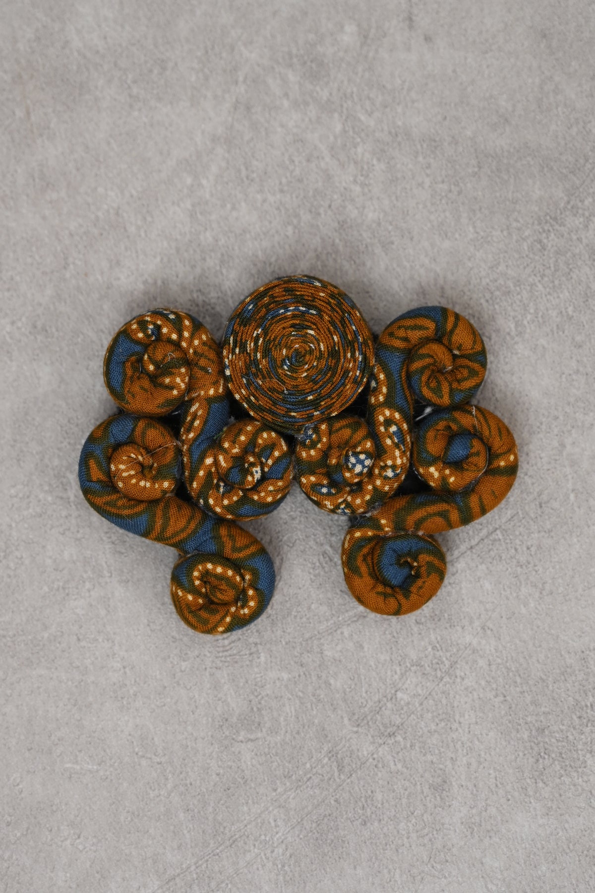 Bross Bunga Sulur A0140