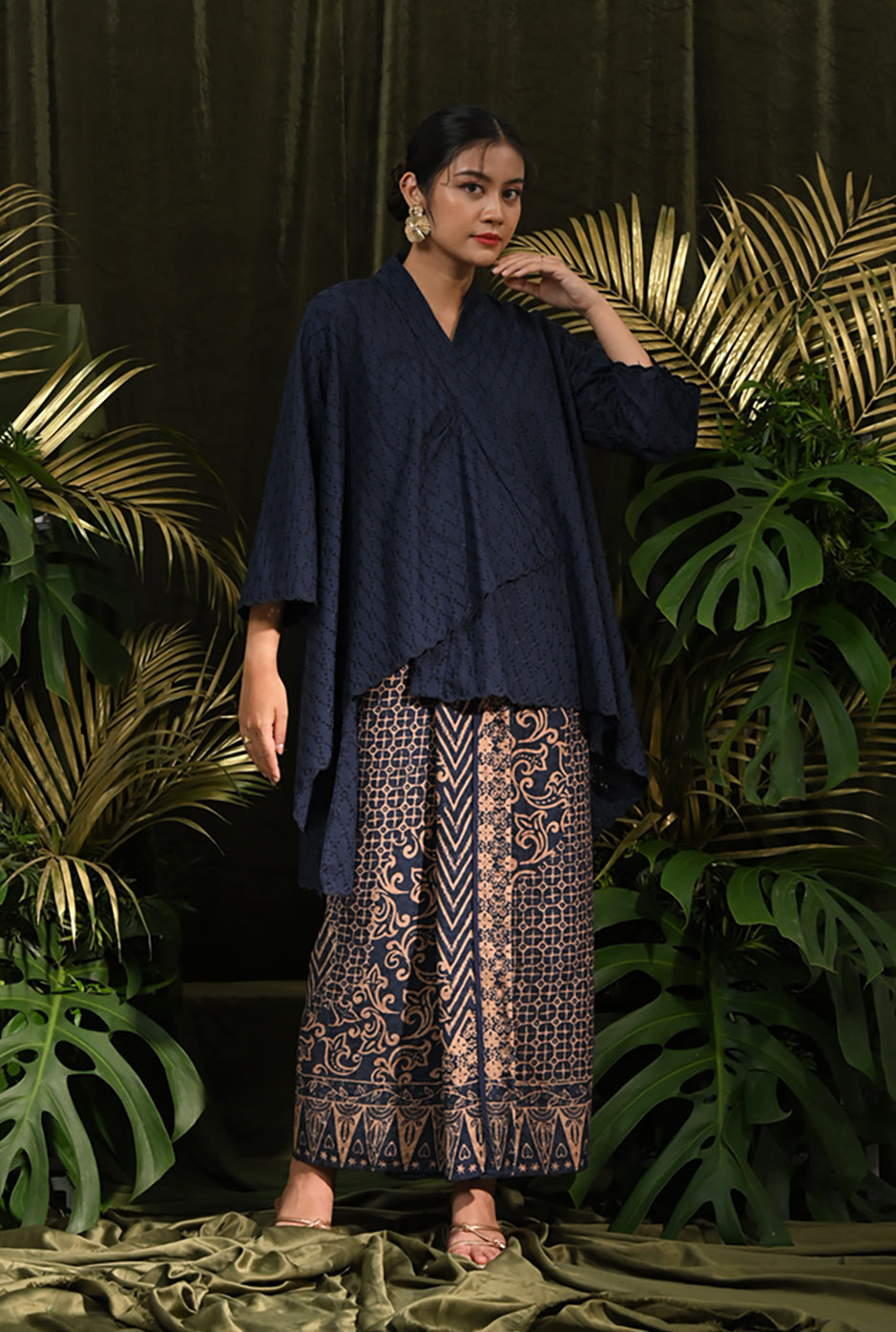 Alena Basic Rayya Blue T2829