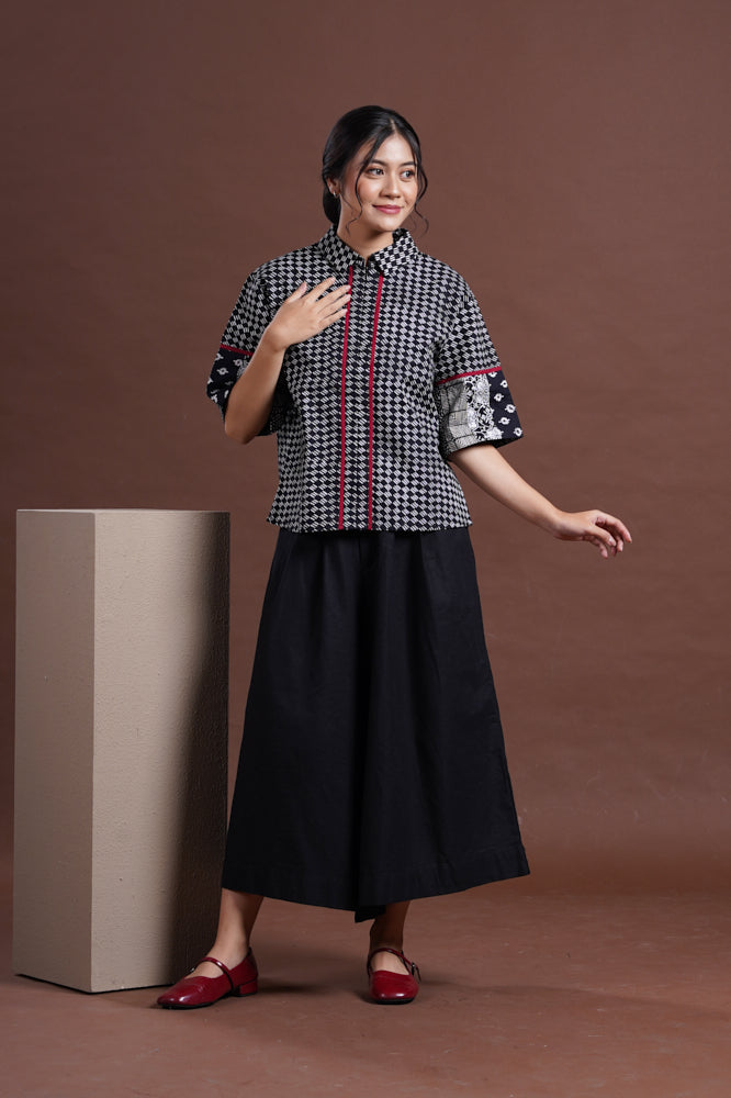 Milly Black PART0184
