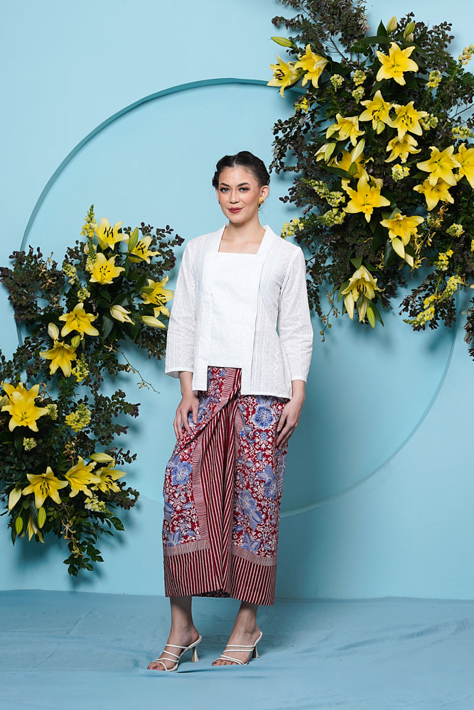 Lilit Red Jlamprang P0168