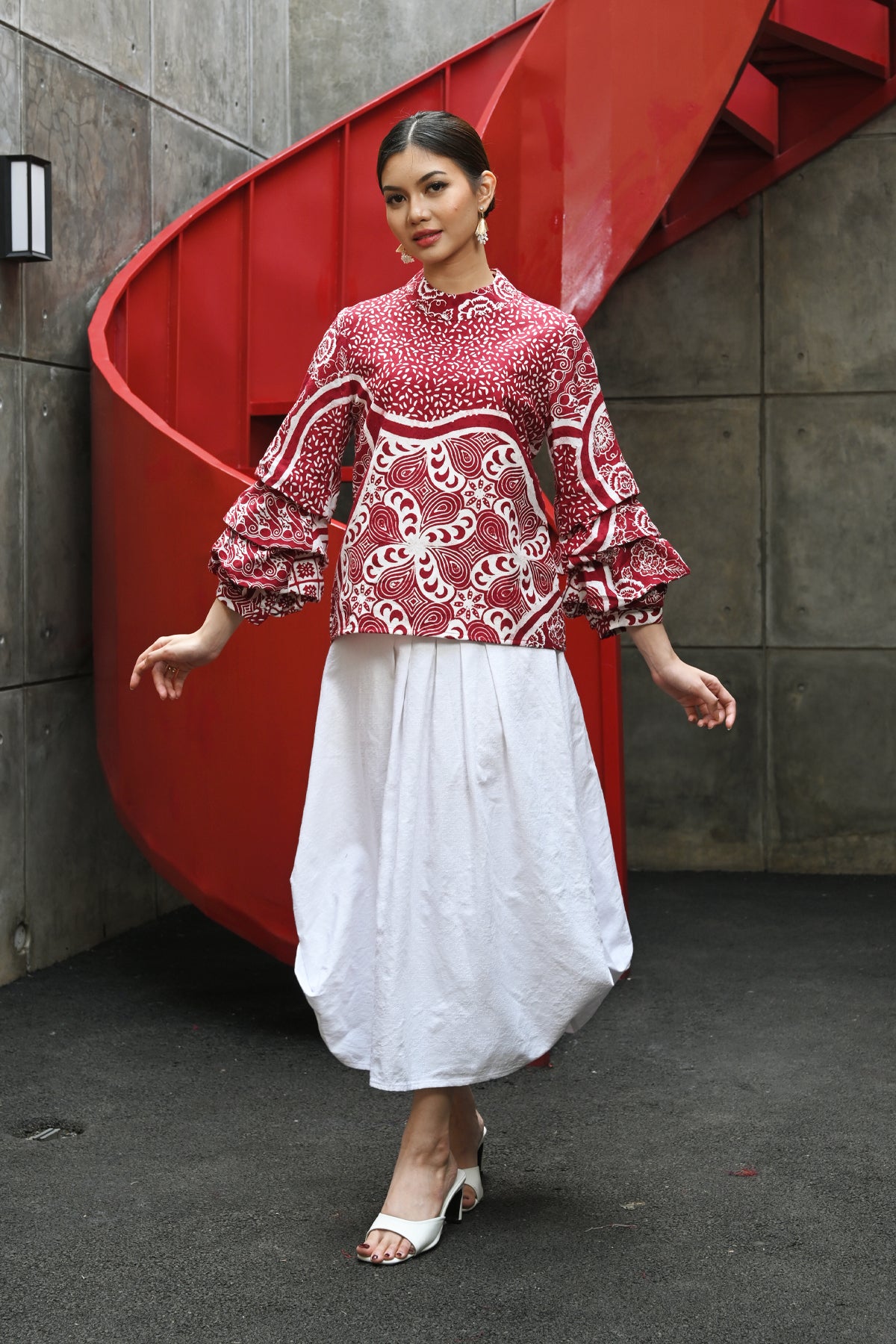 Keropi Dobi Merah Putih T6072