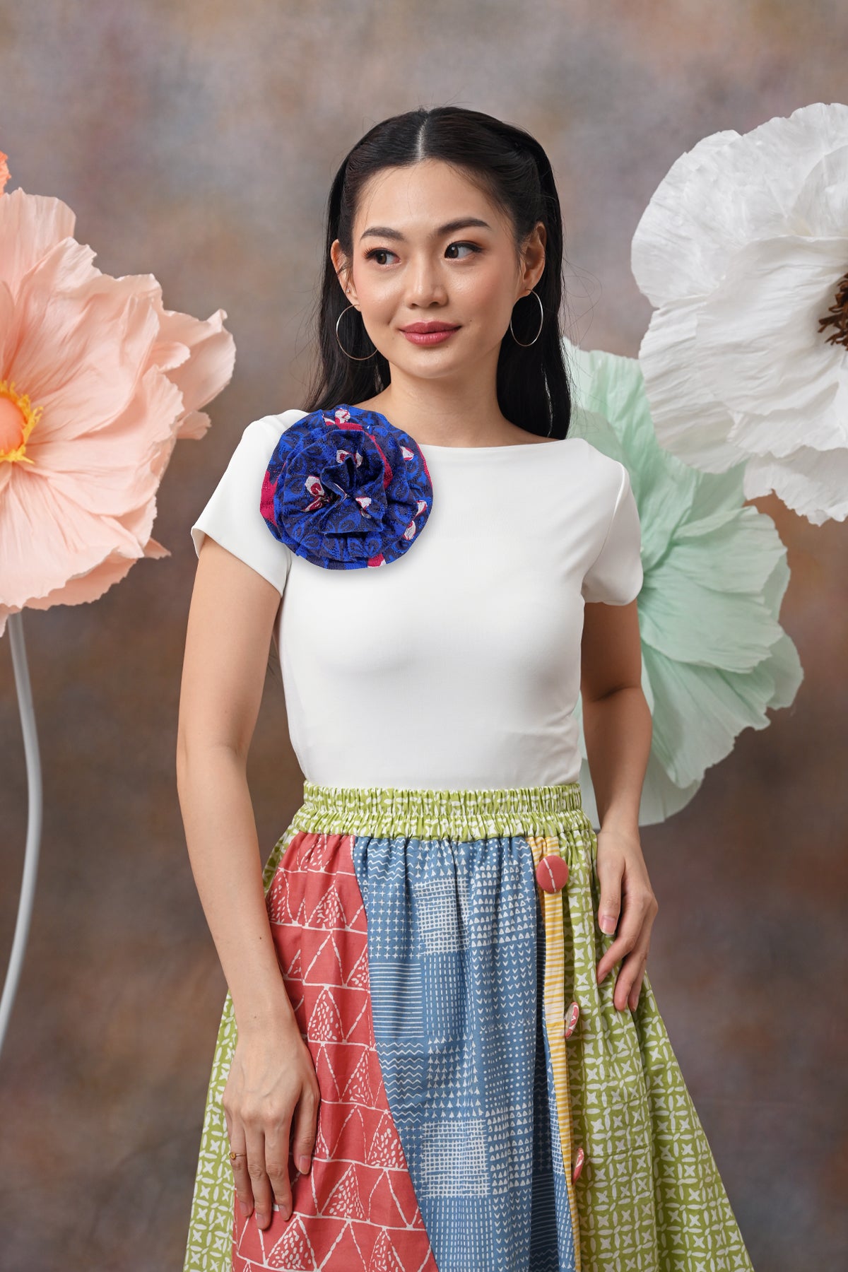 Bross Bunga Cirebon Blue A0122