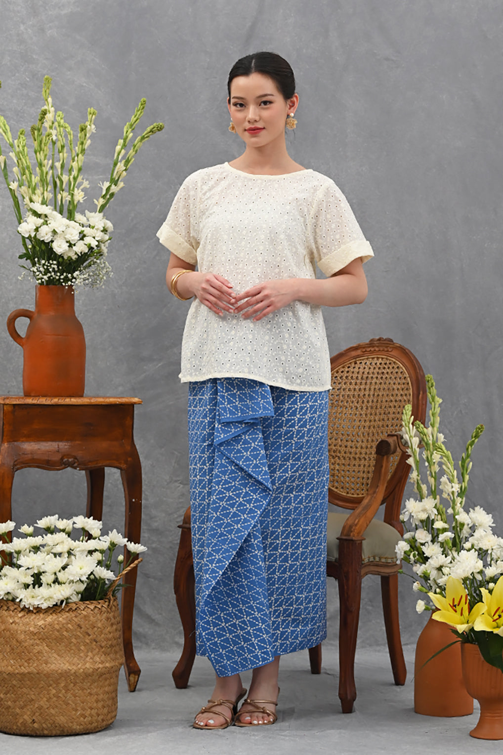 Libra Basic White T3983