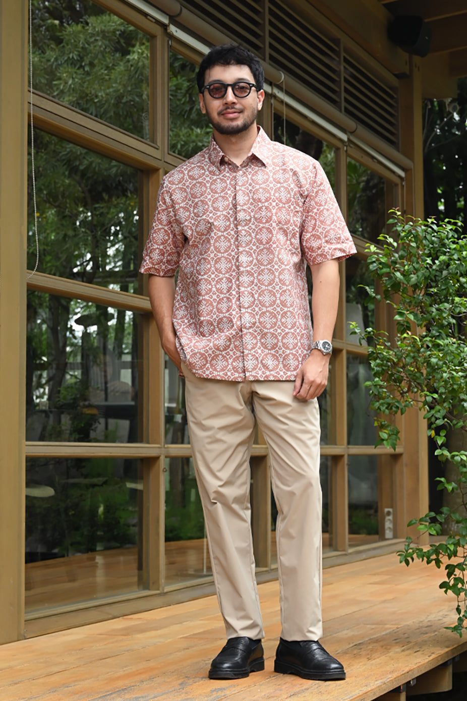 Jlamprang Brown Short M0309