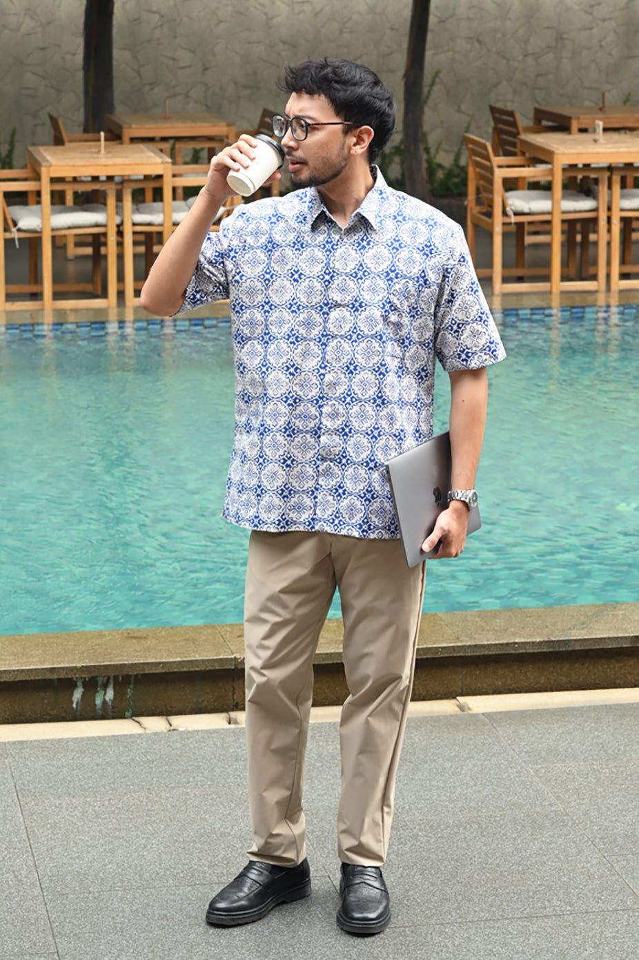 Jlamprang Whiteblue Short M0308