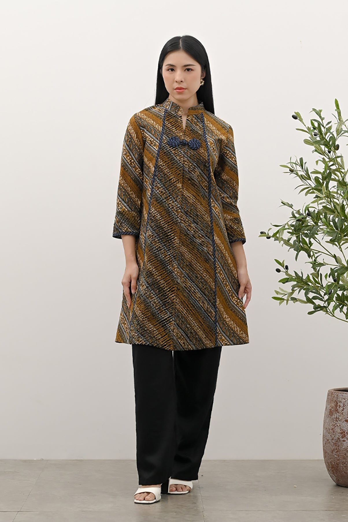 Rodiah Rmb Sogan D0551