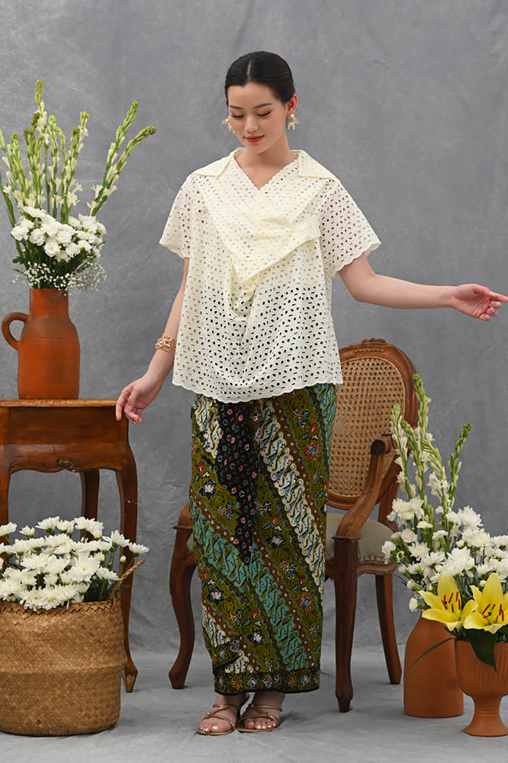 Adia Basic White T3994