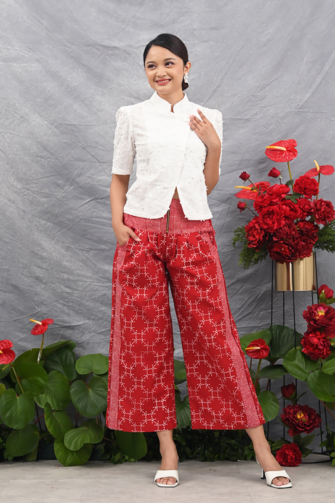 Cahaya Short Basic T4606