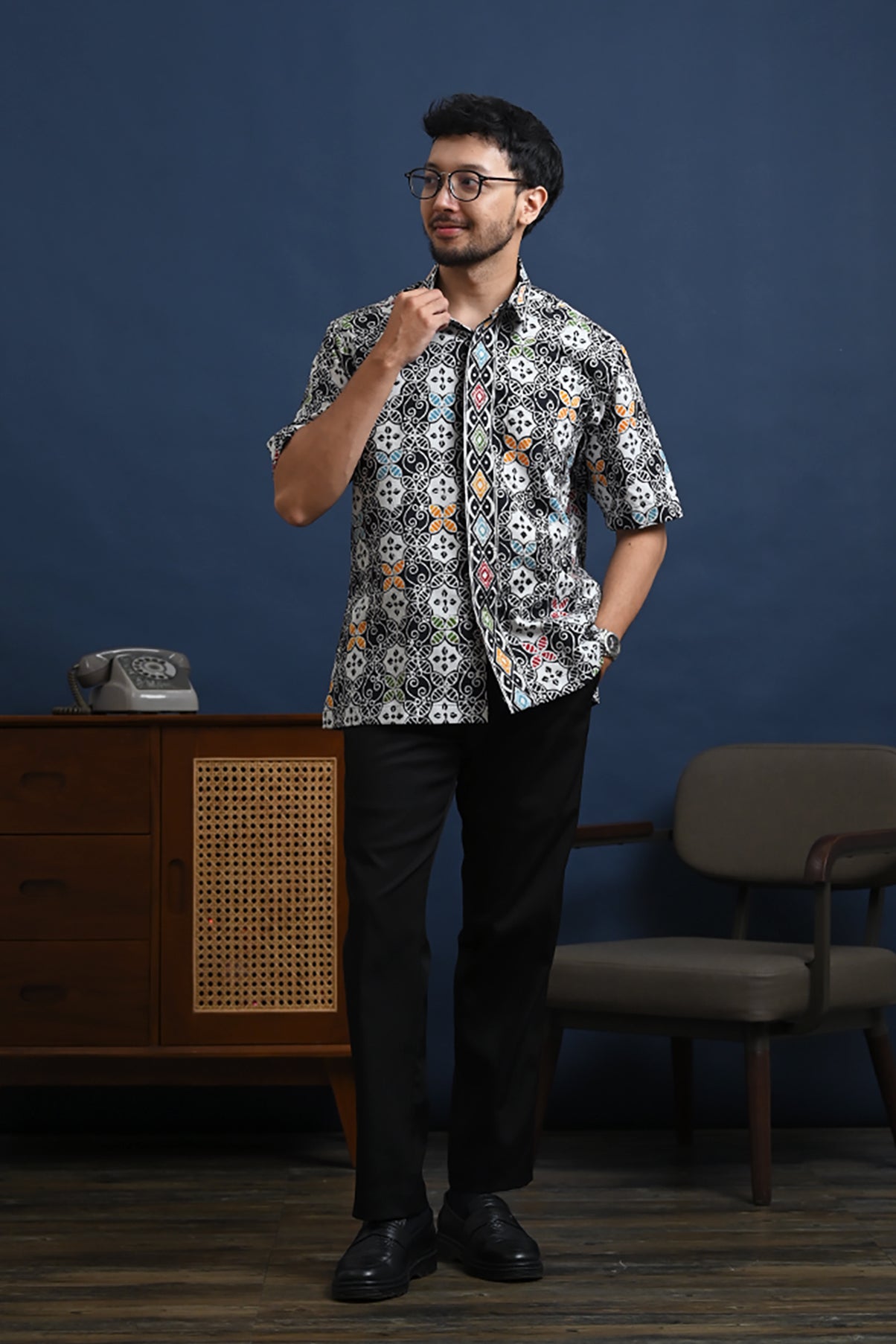 Banawa Wonogiren Black Short M0288