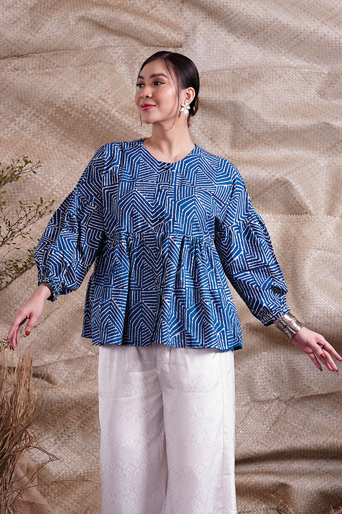 Nyiur Warna Alam T2079