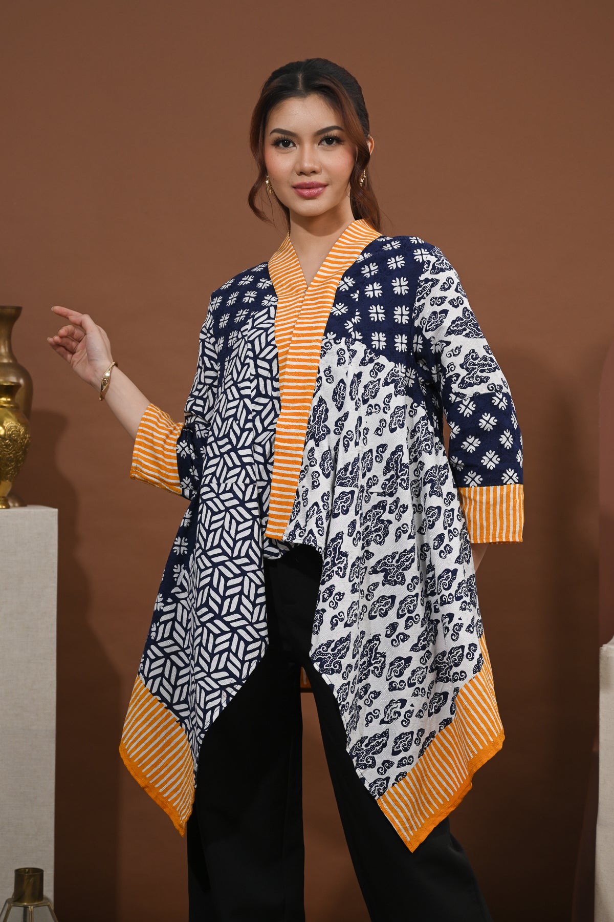 Elena Dobi Cirebon T5503