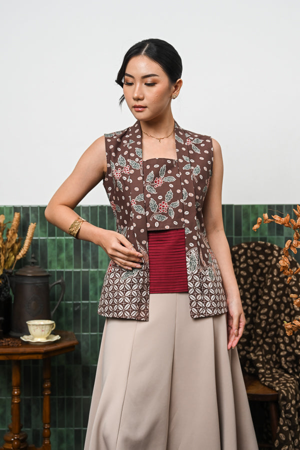 Kebaya Lipit Sleeveless Kopi Pekalongan T4676