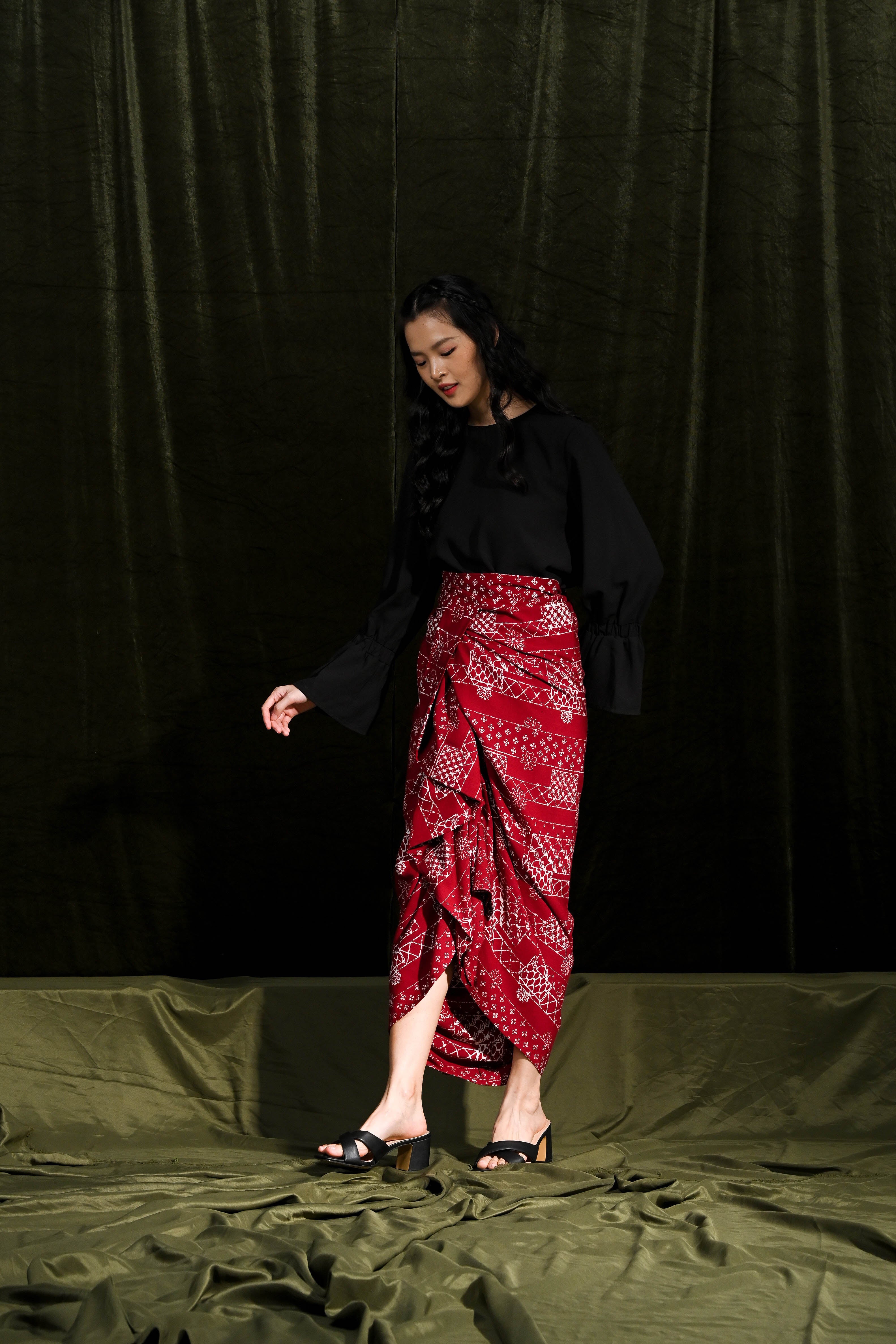 Lilit Remple Rayya Red P0213