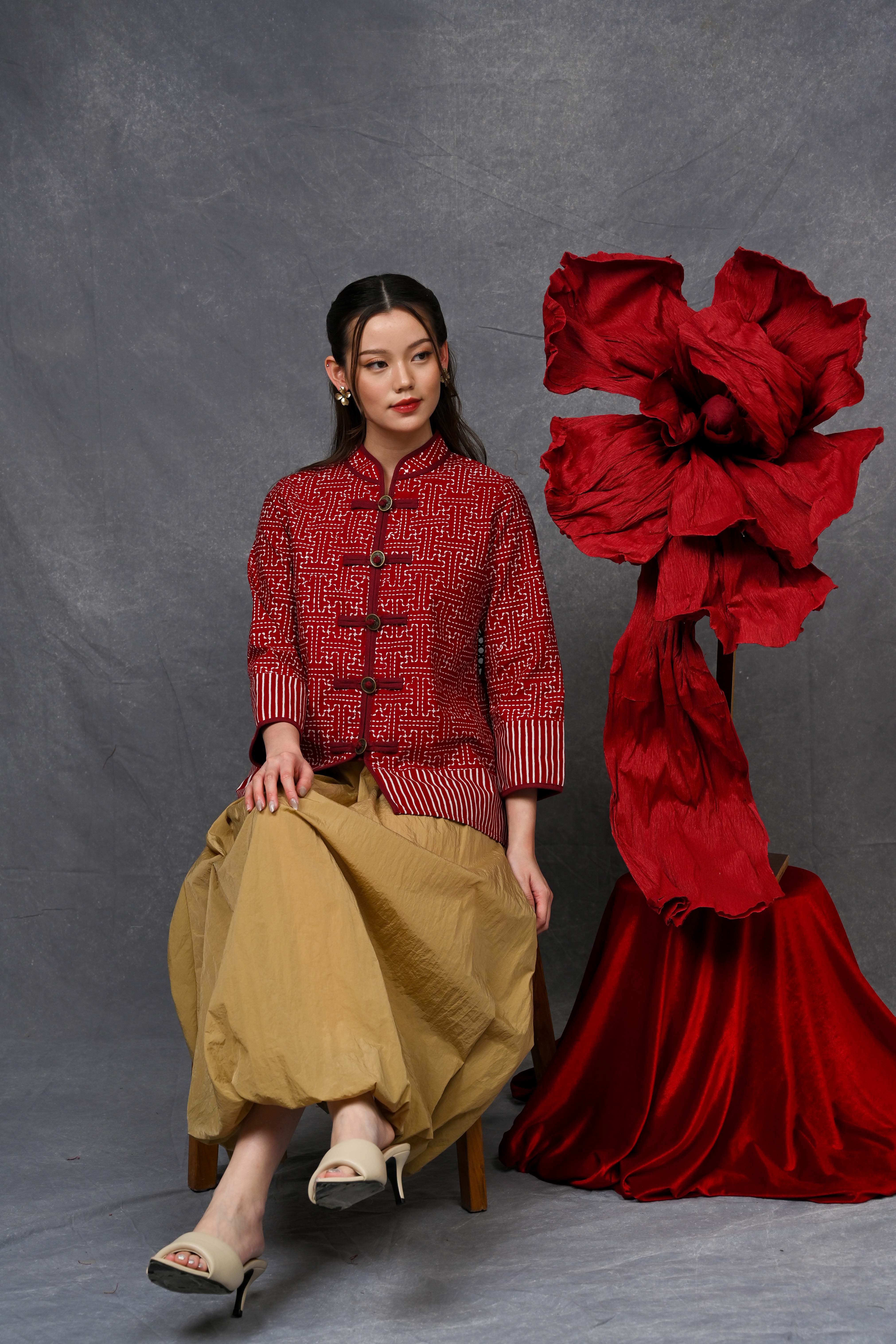 Laura Garut CNY T3727