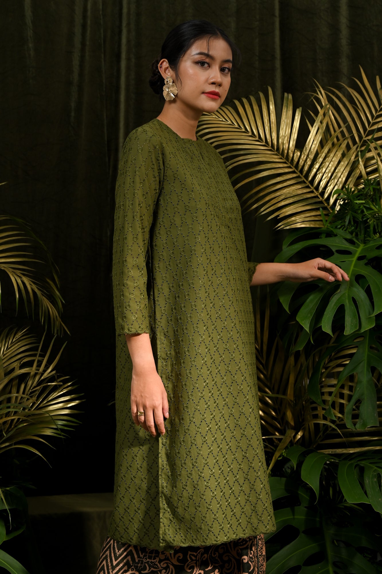 Tiara Basic Rayya T2776