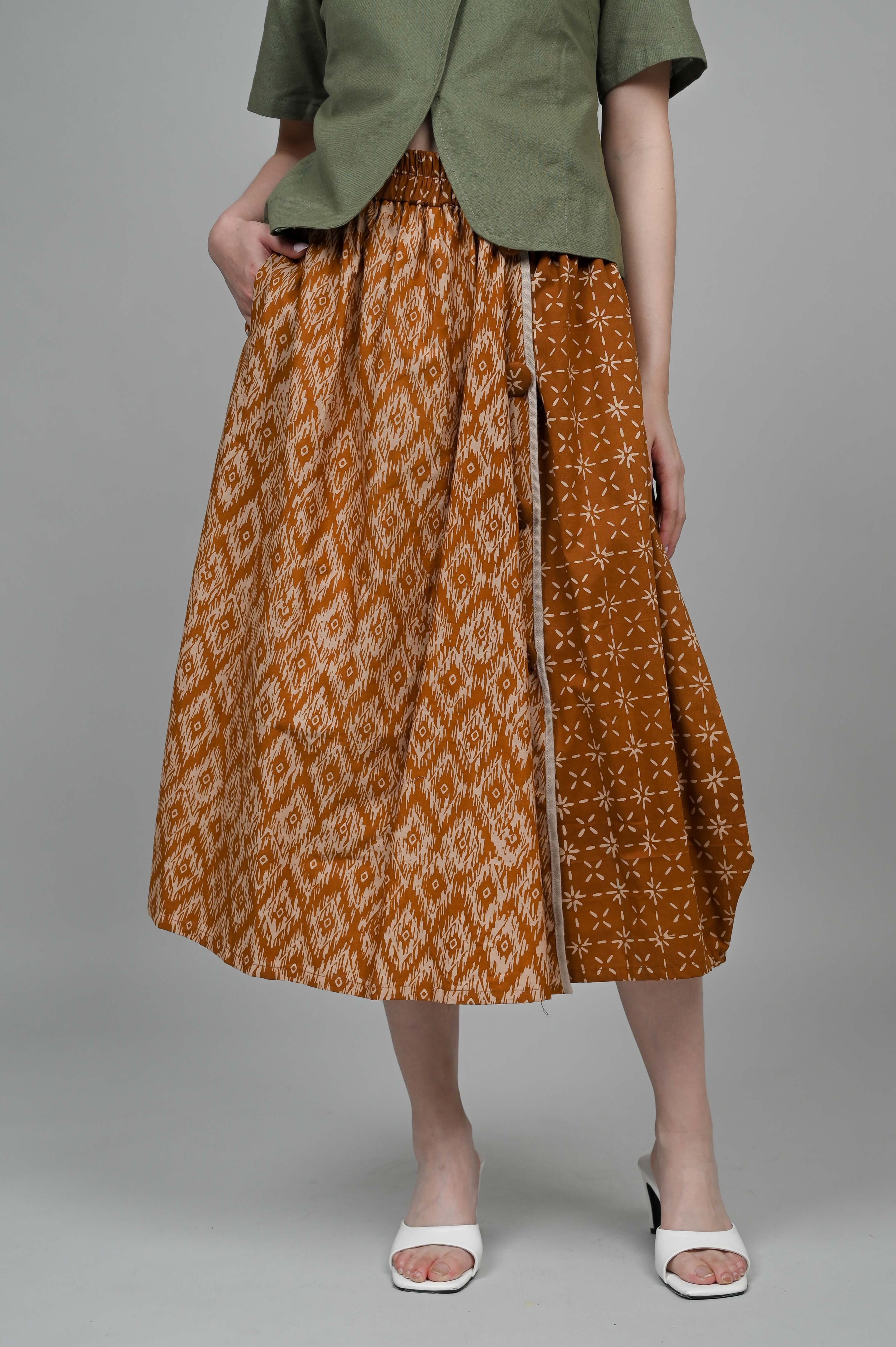 Santhi Garut Brown P0345