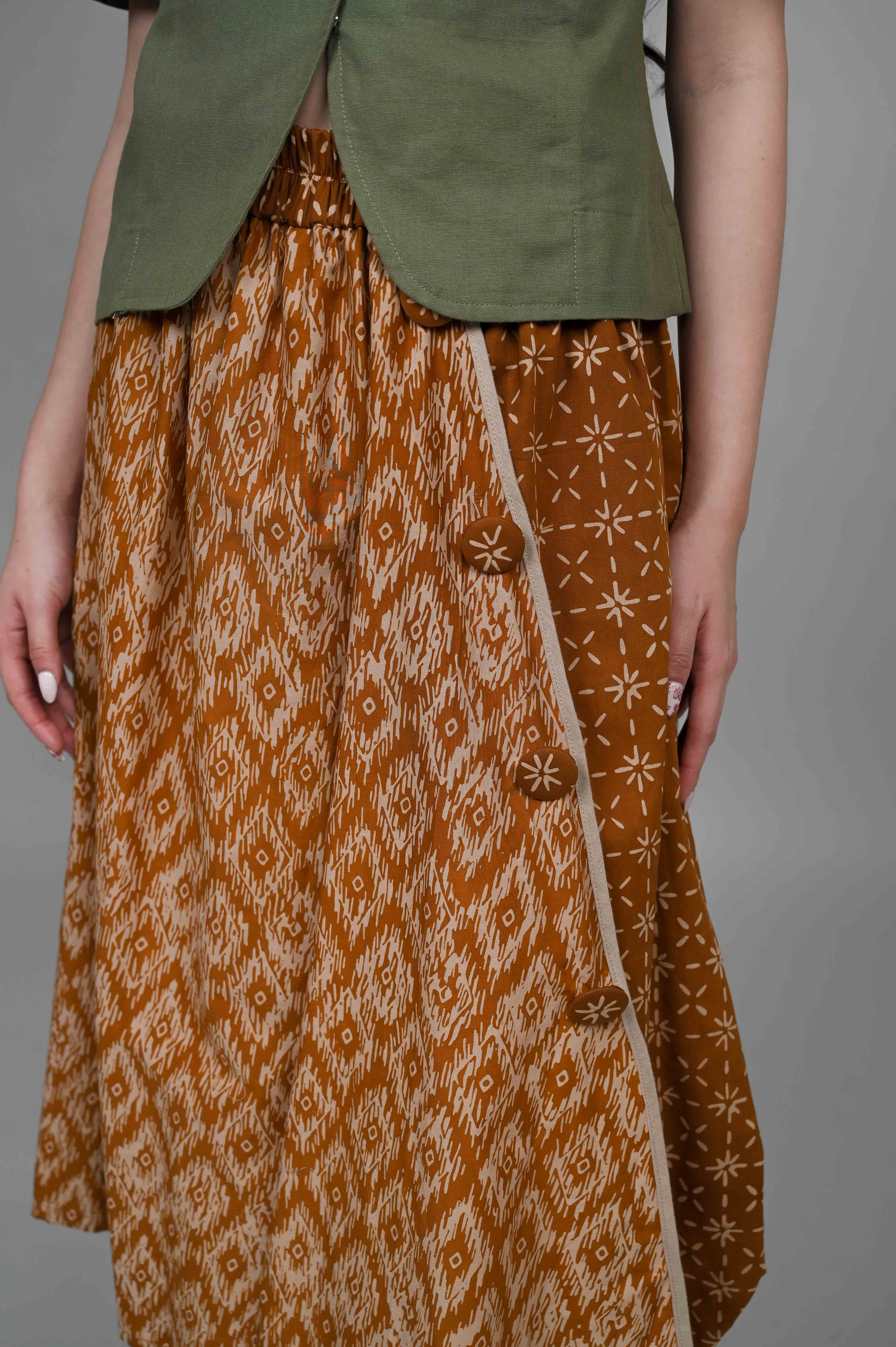 Santhi Garut Brown P0345