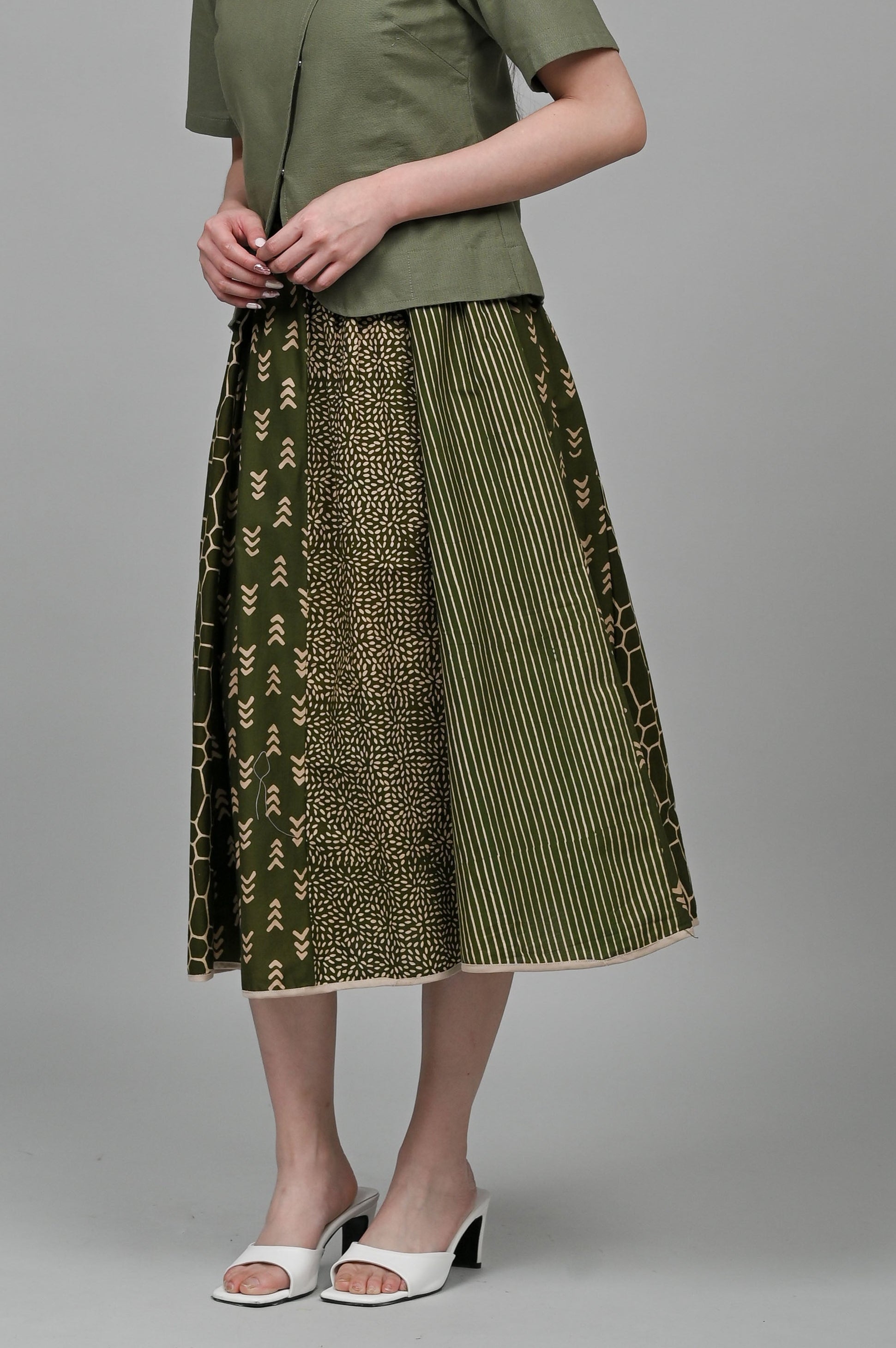 Evy Skirt Garut Green P0358