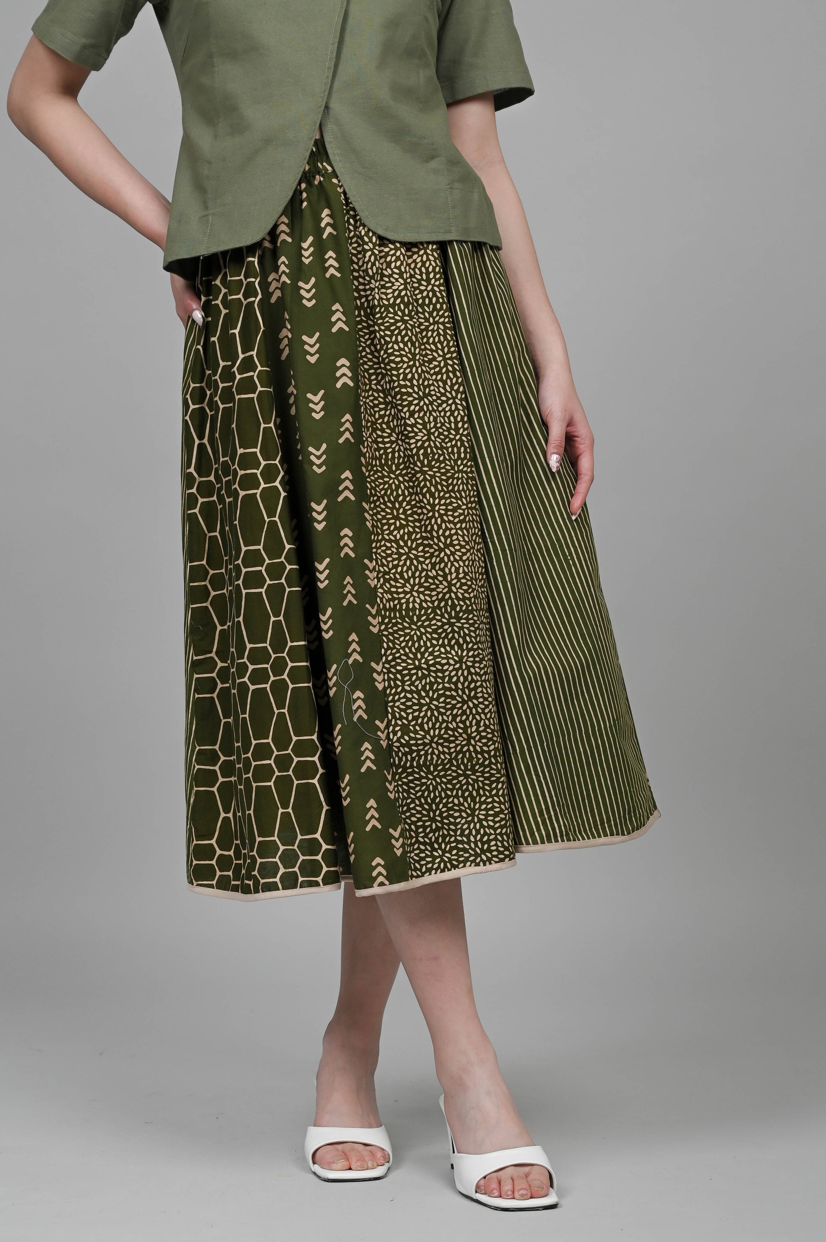 Evy Skirt Garut Green P0358