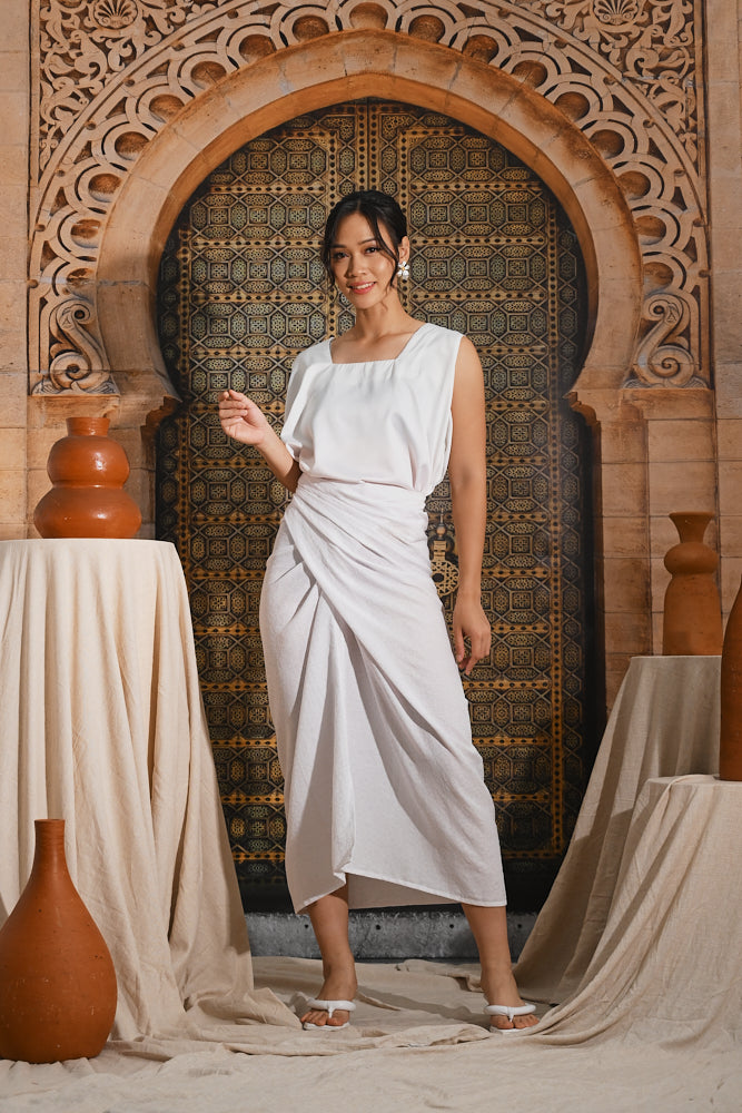 Lilit Dobi White P0198