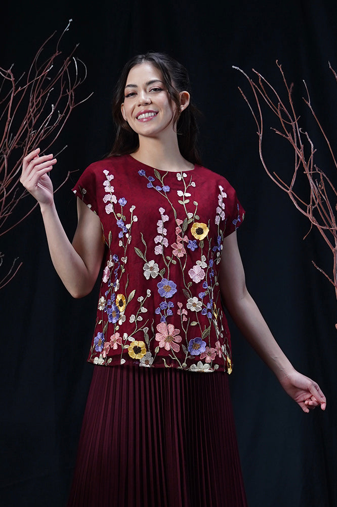 Gorgeous Carol T1889