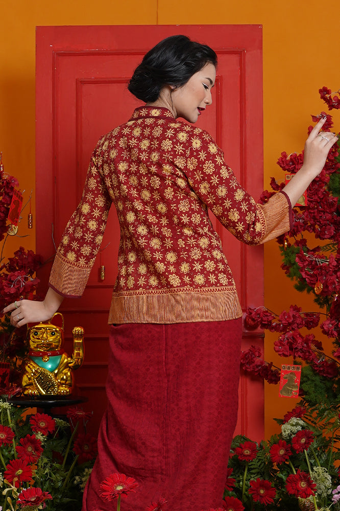 Laura Dobi CNY T1973