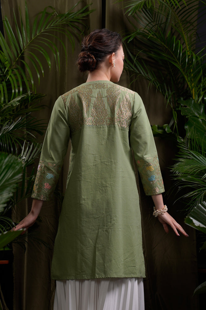 Berli Suksma Green D0396