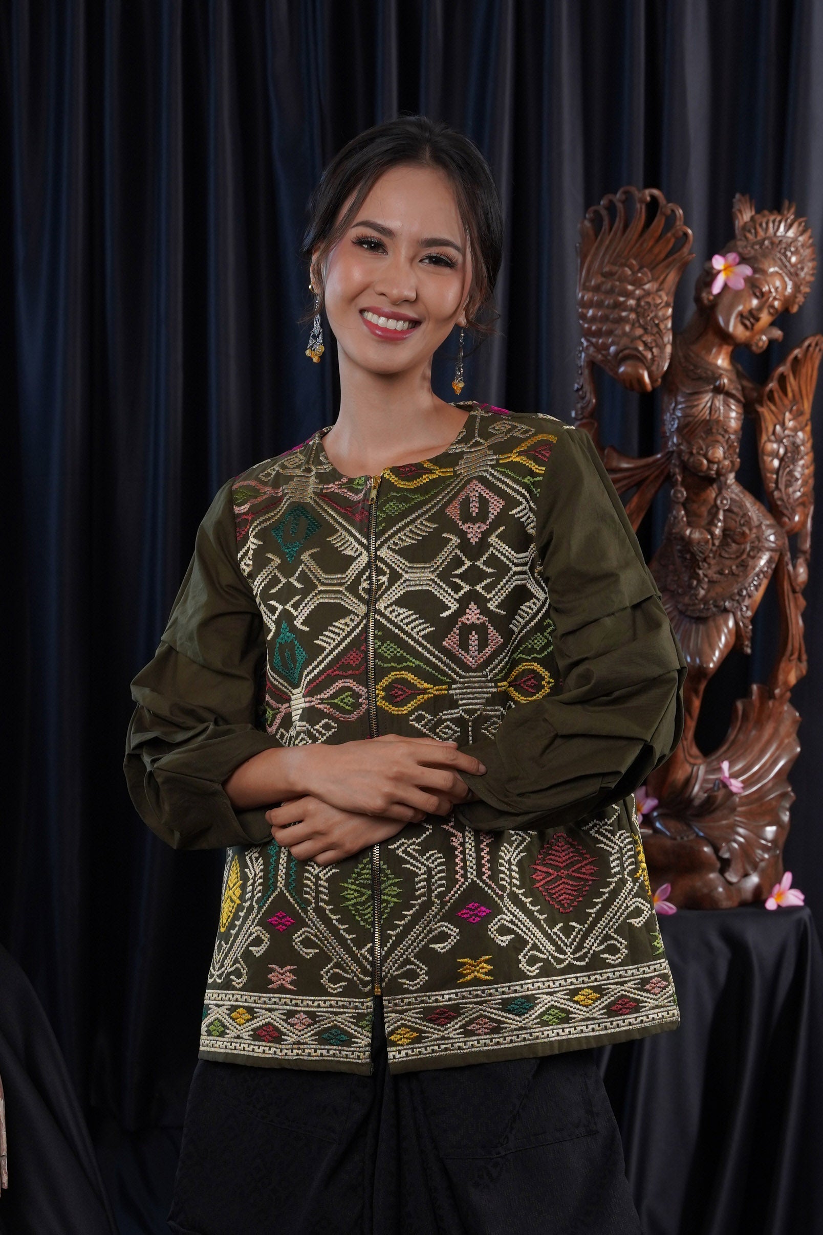 Isyana Suksma Green T1741