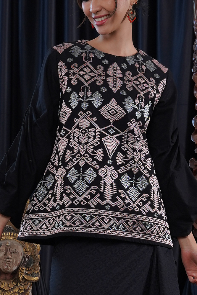 Isyana Suksma Black T1740