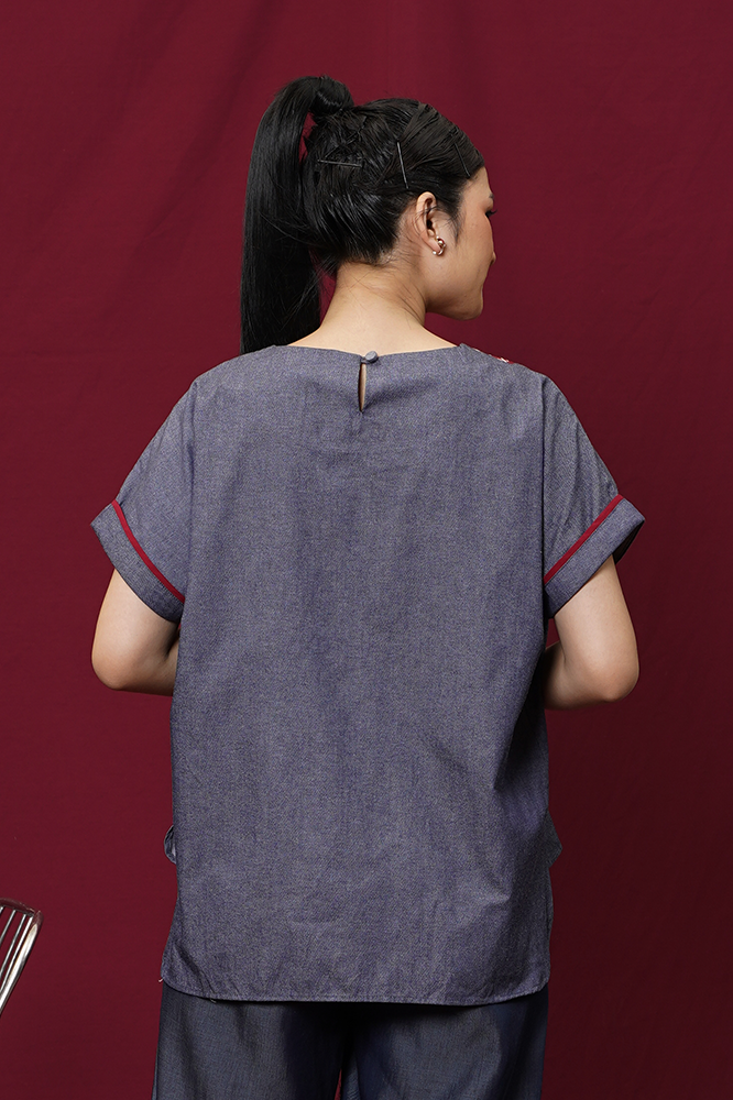 Gayatri PART of Dazzling T1409