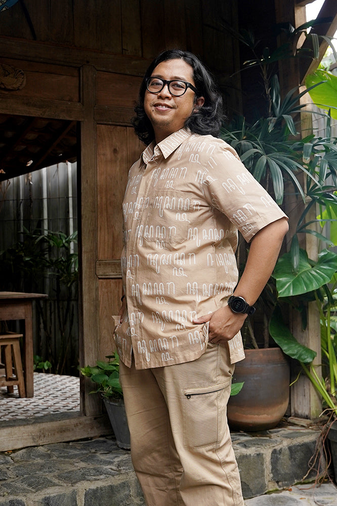 Noesantara Brown M0134