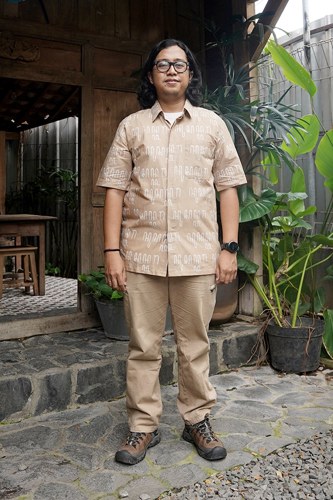 Noesantara Brown M0134