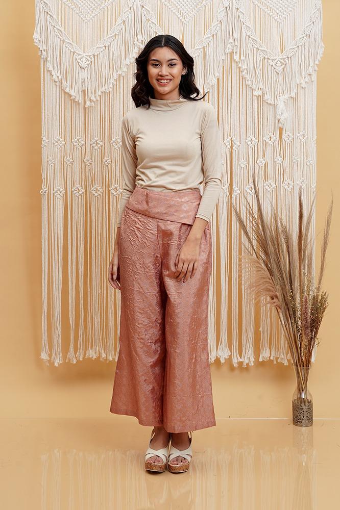 Zita Ftr Brown P0045