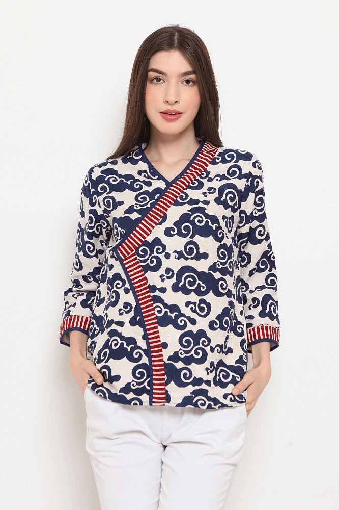 Tania Dobi T0517