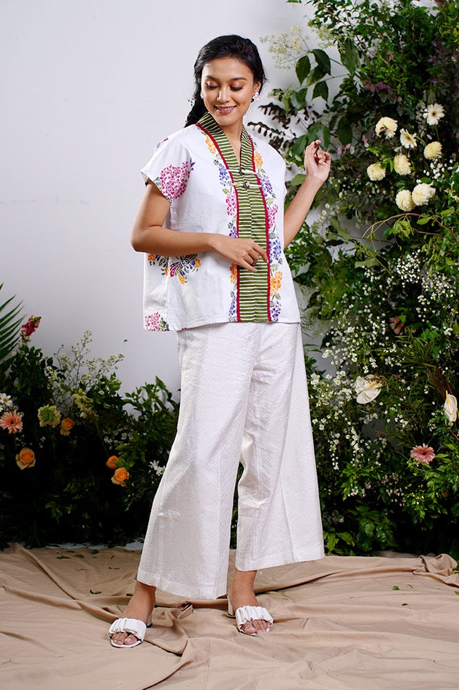 Dhini Tamansari T0908