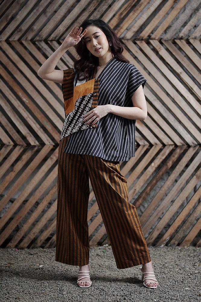 Lintang PART of Lurik T1222