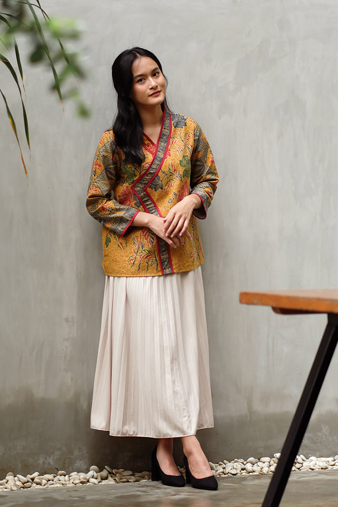Tania Buketan T1297