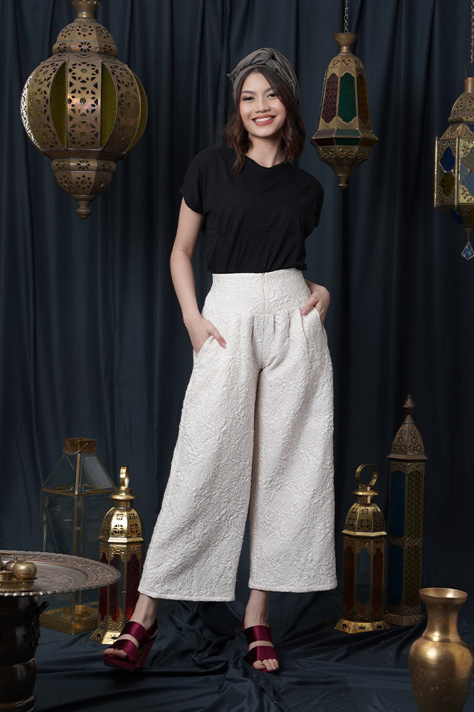 Ritza Rayya White P0070