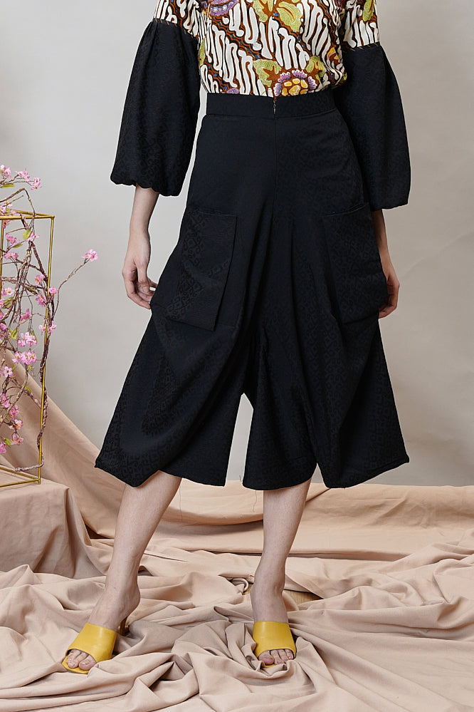 Asuka dobi pants P0089