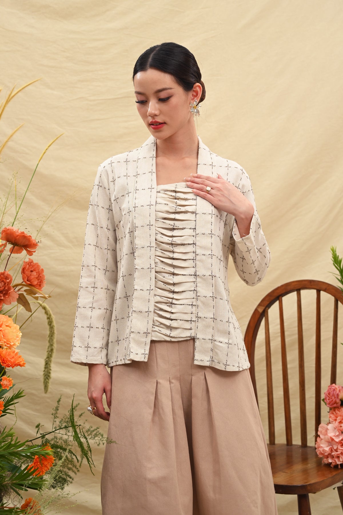 Kebaya Opnaisel Long Basic T5588