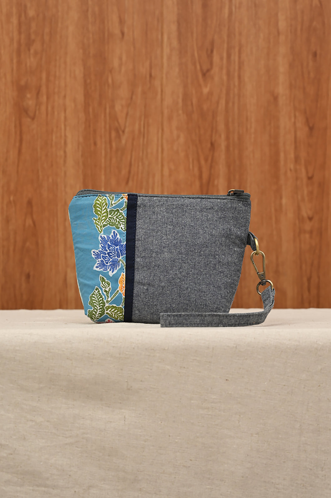 Pouch foto no 1