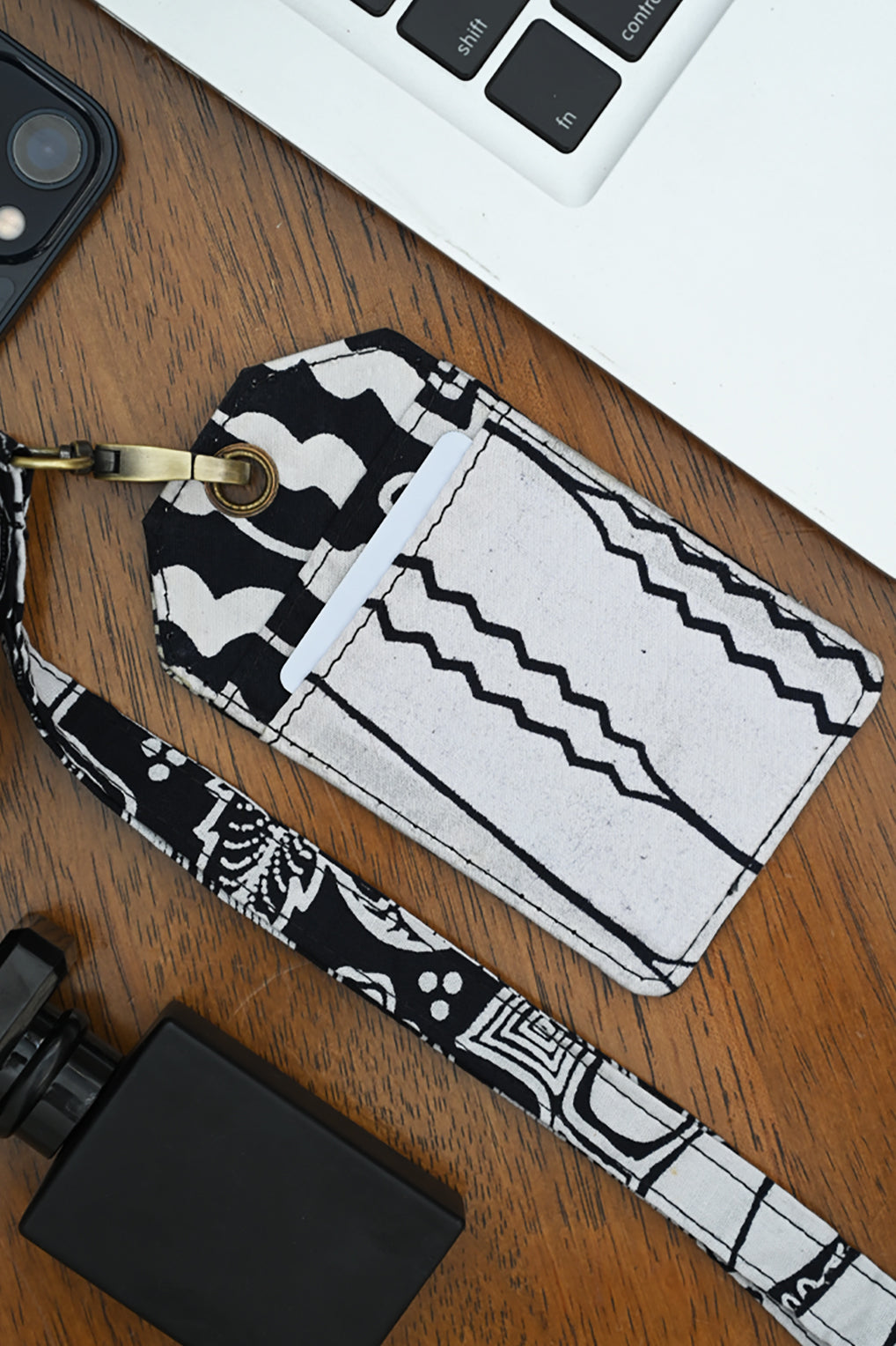 Lanyard Garut Black A0064