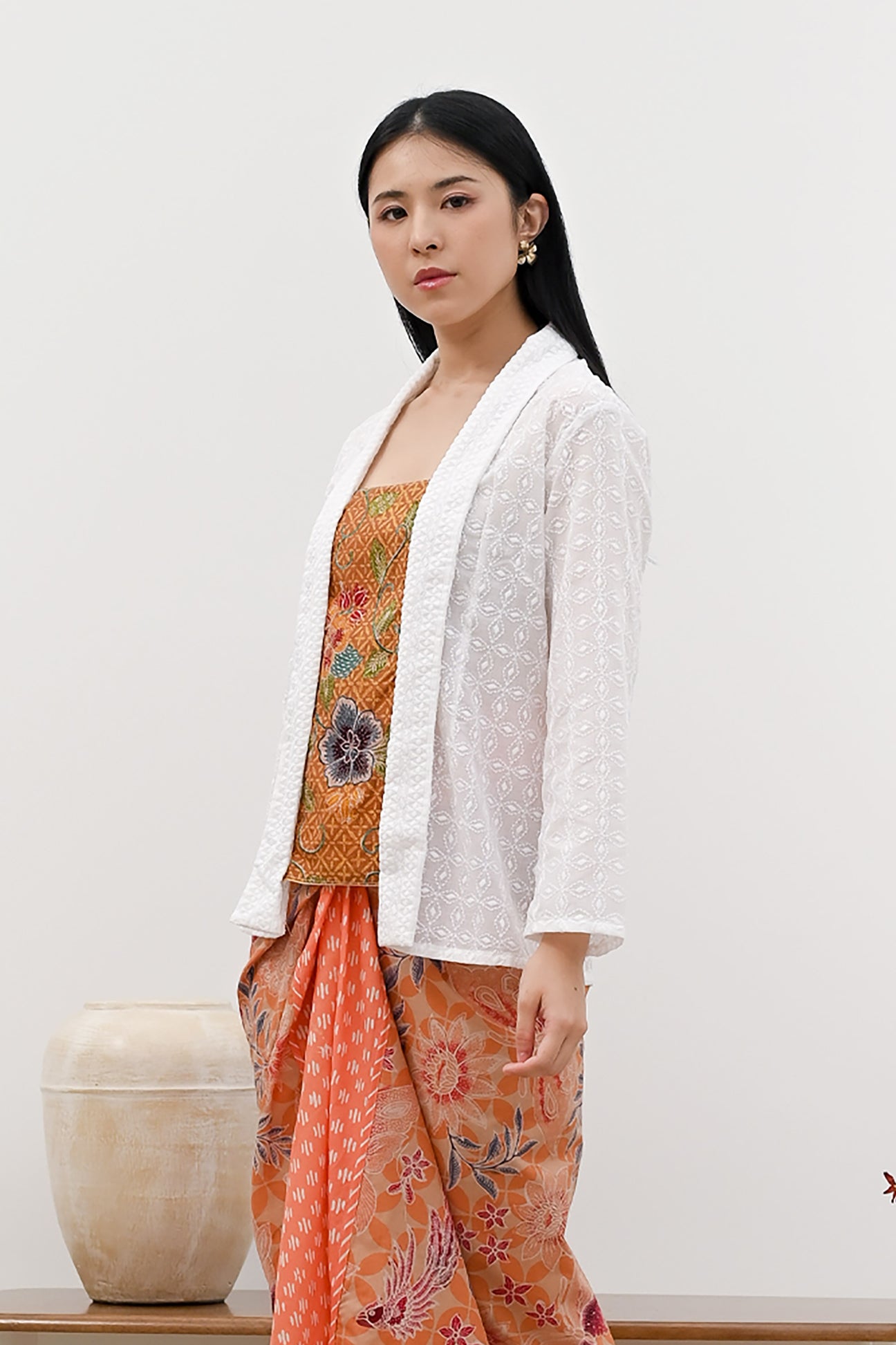 Kebaya Long Basic White T4046