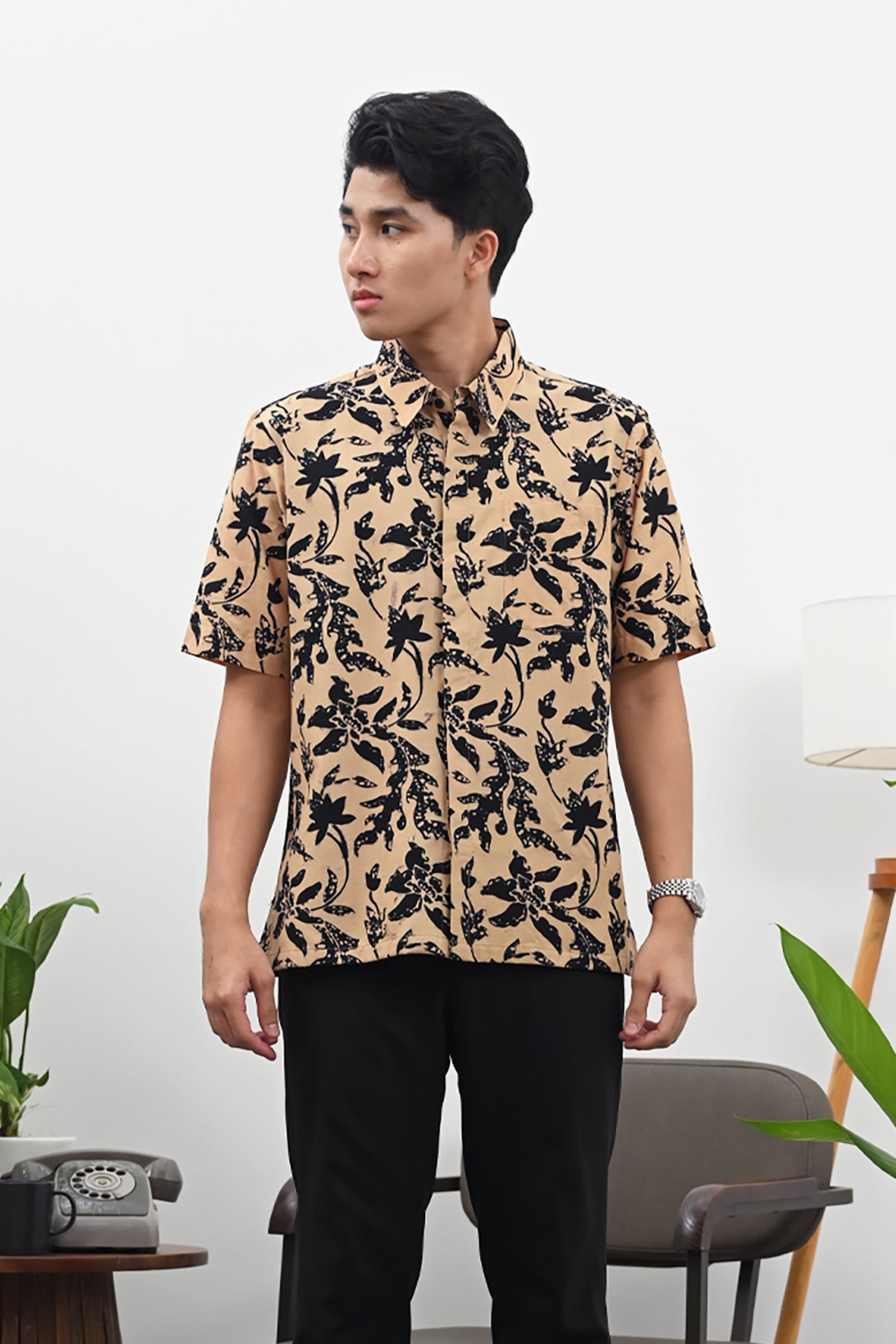 Ara Wonogiren Short M0334