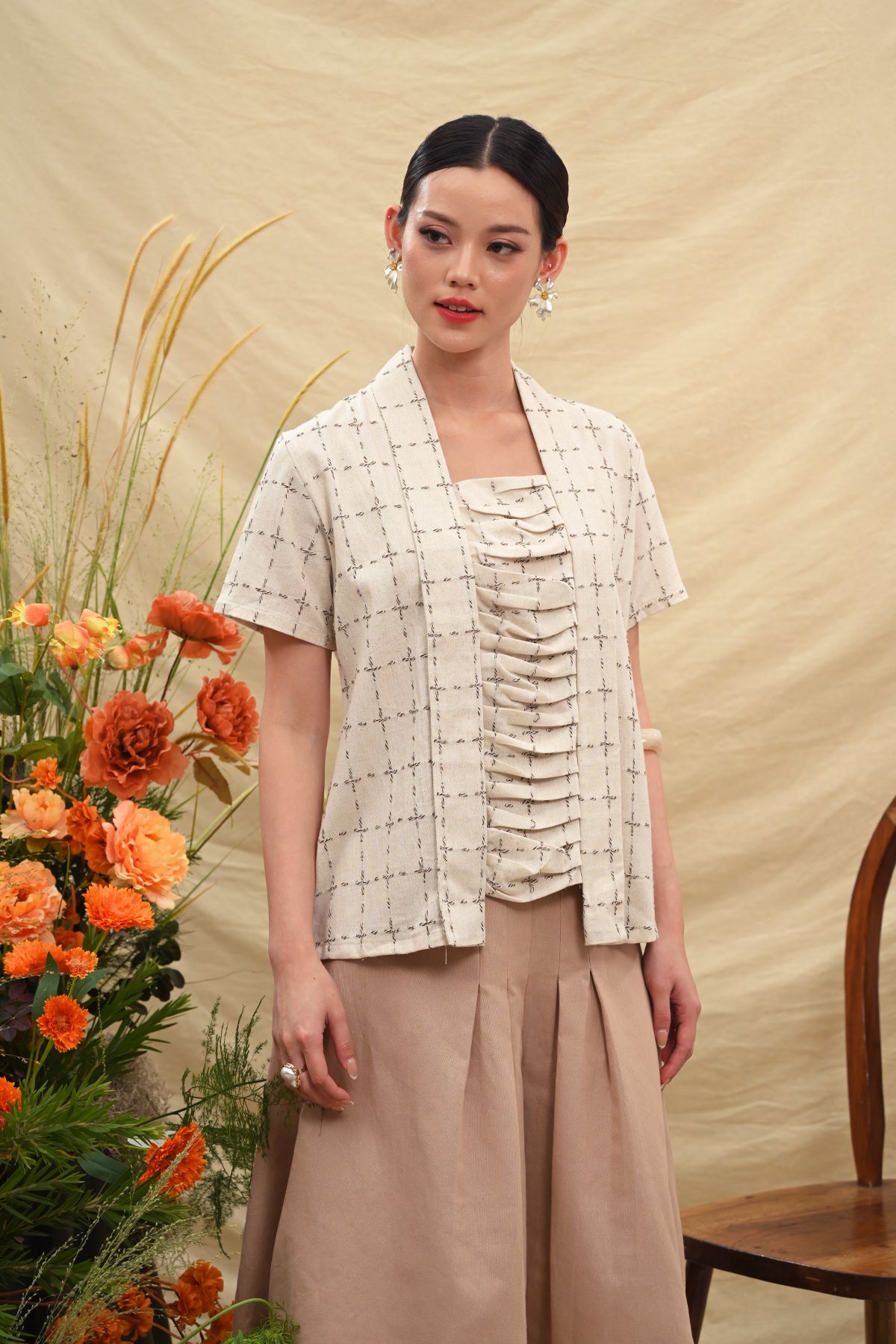 Kebaya Opnaisel Short Basic T5587