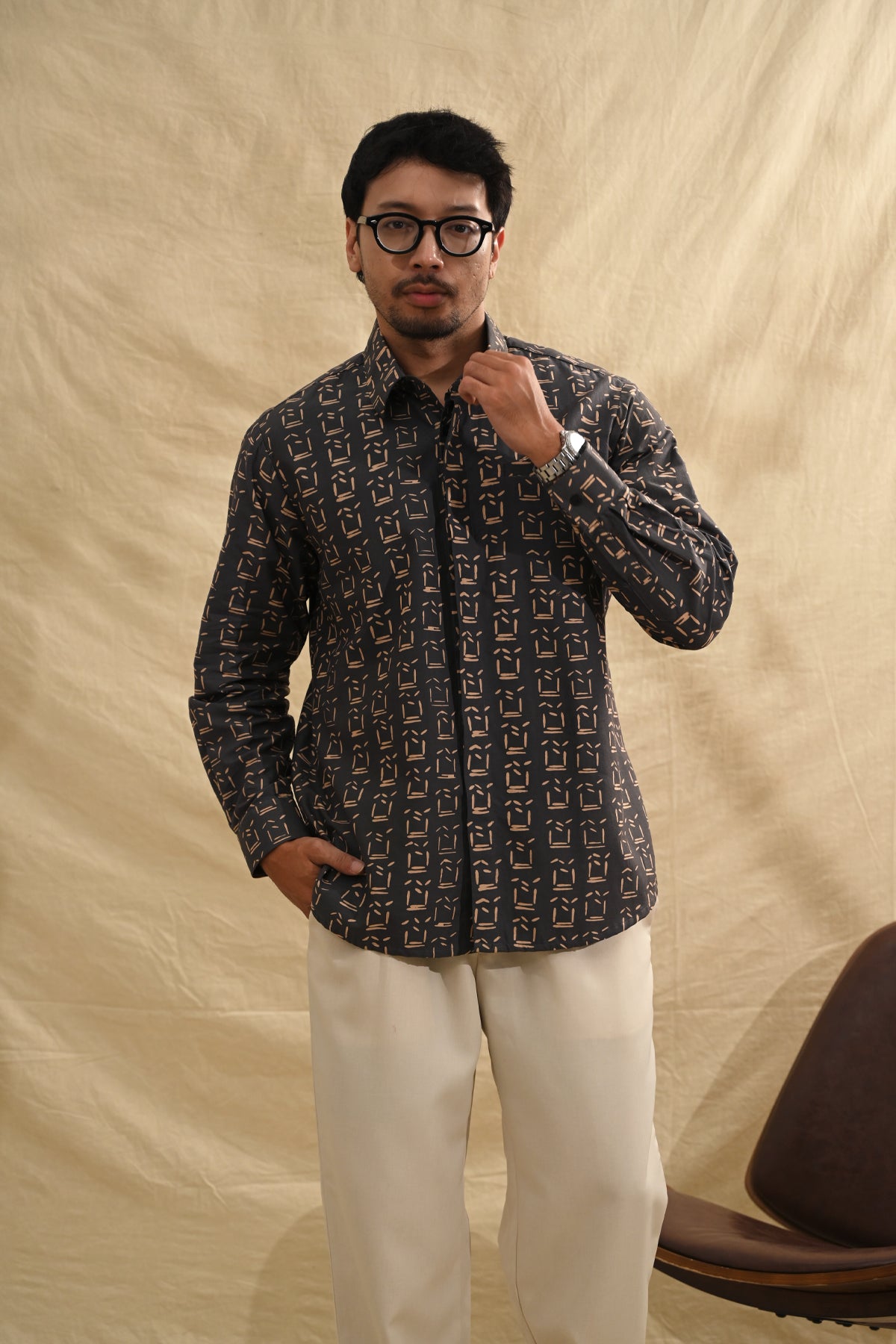 Upsilon Harmoni Black Long L0176