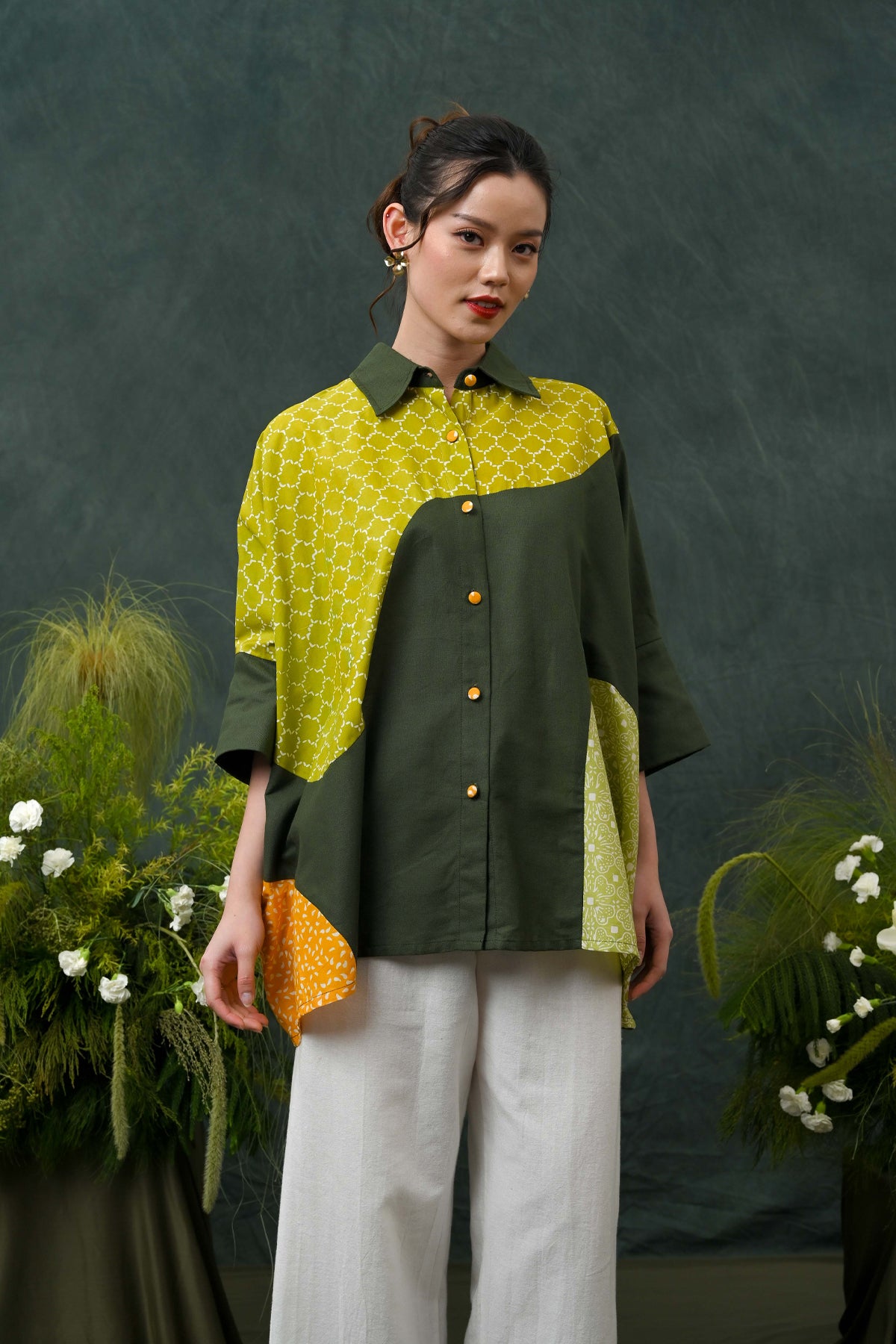 Rosamund Garut T5312