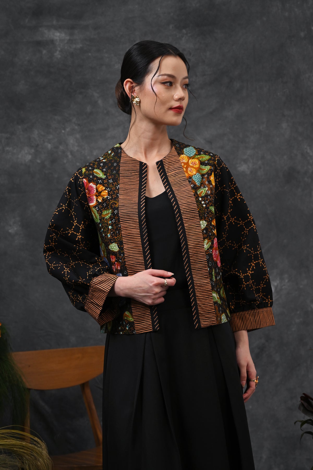 Outer Sevilla Encim Cemani T6138