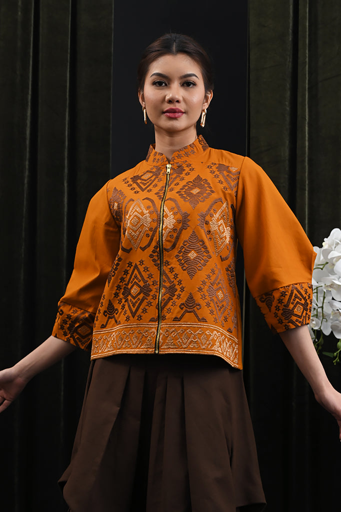 Lesi Suksma T4388