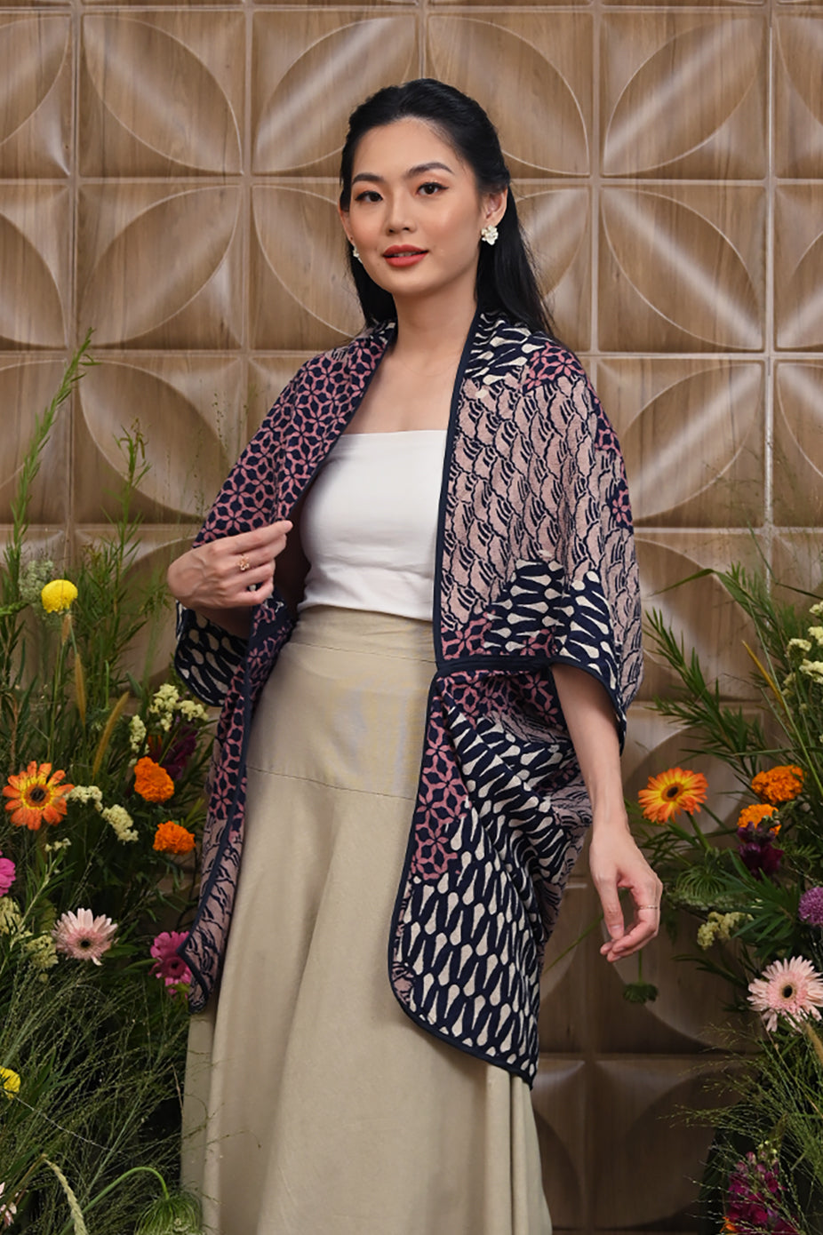 Outer Kotak Cirebon T3437